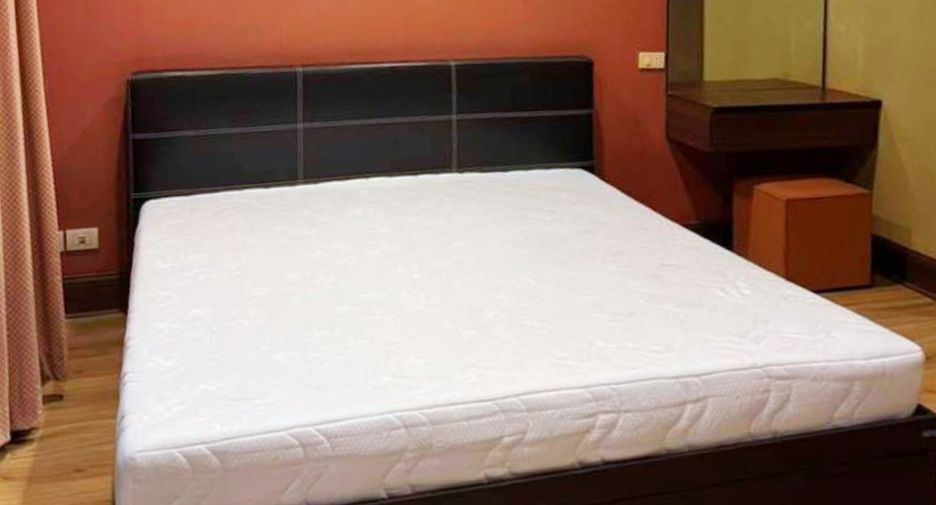 For rent and for sale 3 bedrooms condo in Khlong Toei, Bangkok