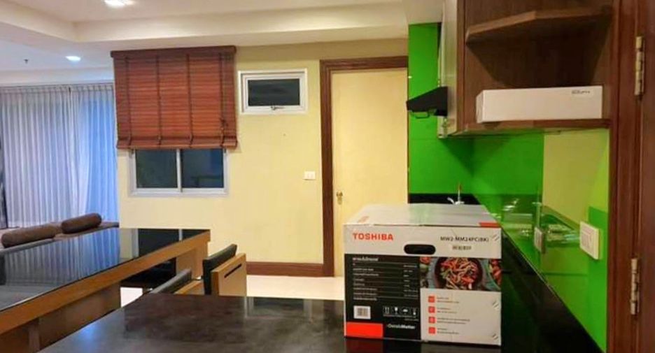 For rent and for sale 3 bedrooms condo in Khlong Toei, Bangkok