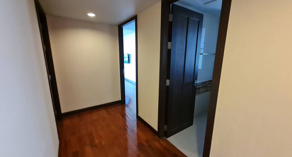 Condo en alquiler de 2 habitaciones en Watthana, Bangkok
