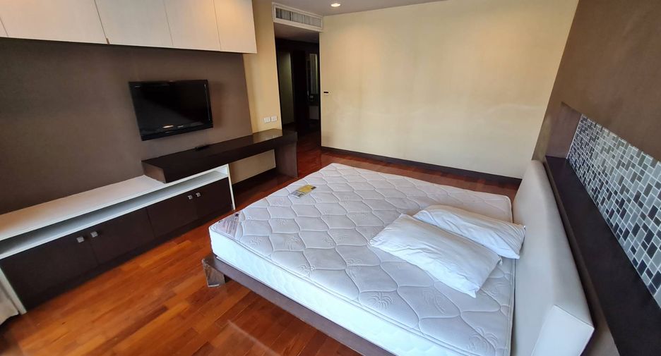 Condo en alquiler de 2 habitaciones en Watthana, Bangkok