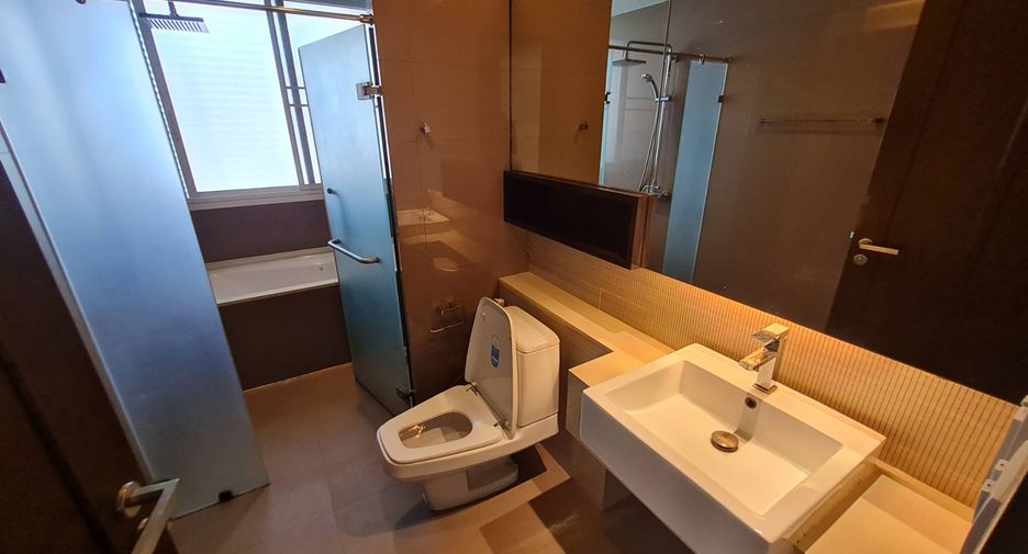 Condo en alquiler de 2 habitaciones en Watthana, Bangkok