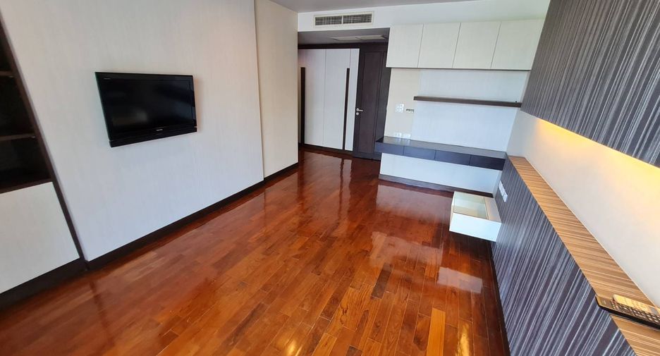 Condo en alquiler de 2 habitaciones en Watthana, Bangkok