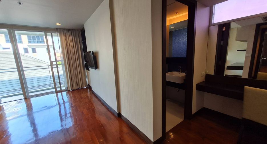 Condo en alquiler de 2 habitaciones en Watthana, Bangkok