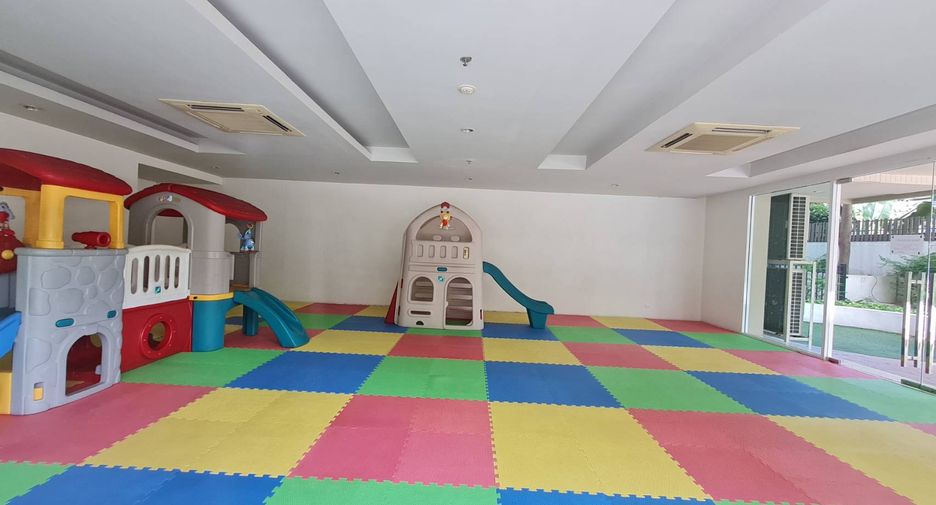 Condo en alquiler de 2 habitaciones en Watthana, Bangkok