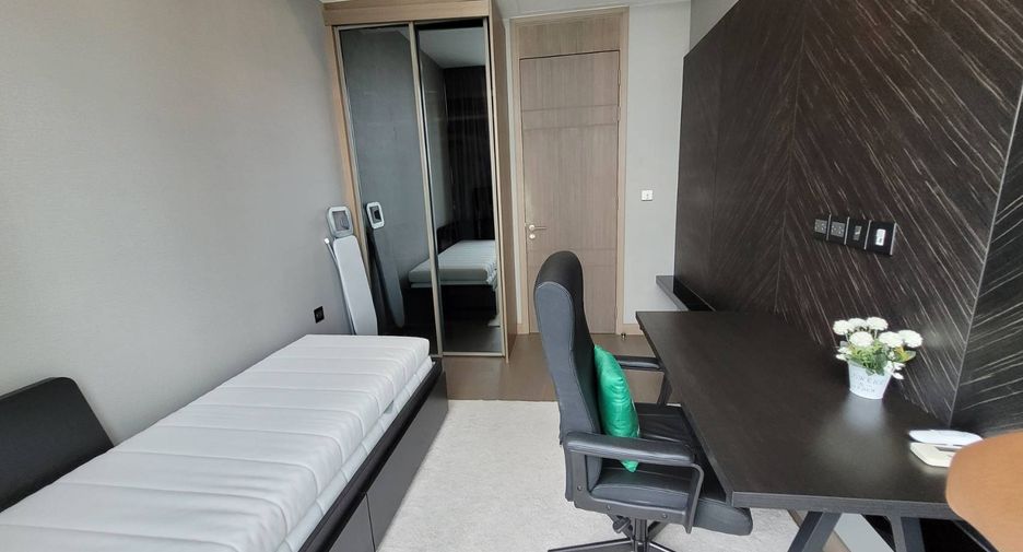 Condo en alquiler y en venta de 2 habitaciones en Watthana, Bangkok