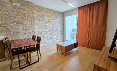 À louer et à vendre 2 chambres condo à Khlong Toei, Bangkok