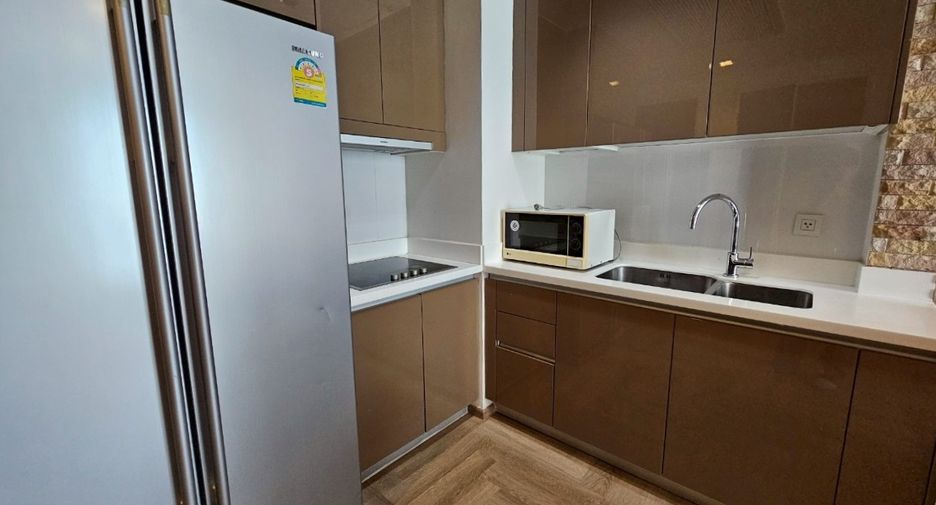 For rent and for sale 2 bedrooms condo in Khlong Toei, Bangkok