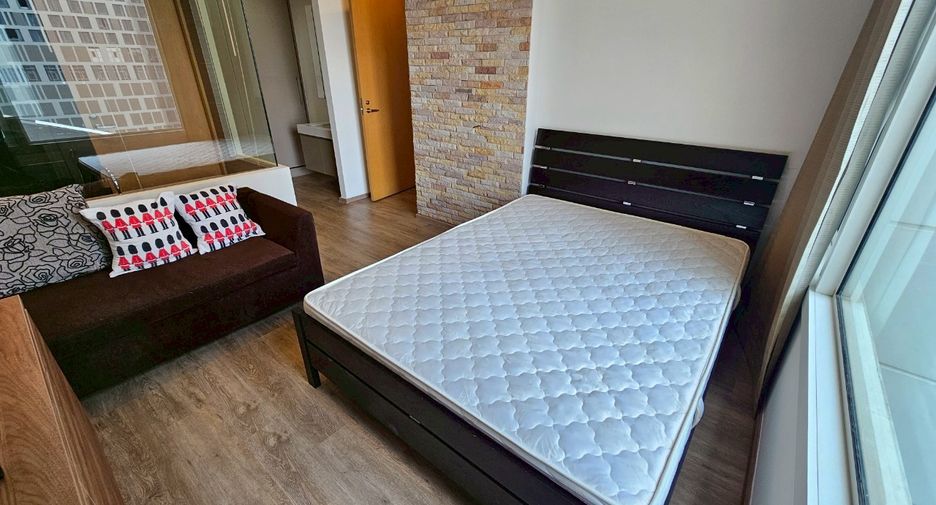 For rent and for sale 2 bedrooms condo in Khlong Toei, Bangkok