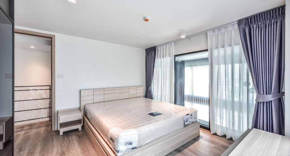 For rent 2 bedrooms condo in Sathon, Bangkok
