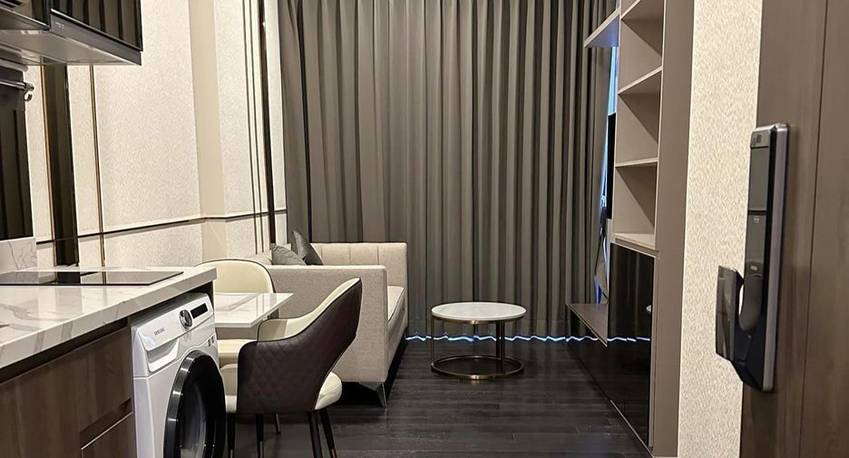 Condo en alquiler y en venta de 2 habitaciones en Watthana, Bangkok
