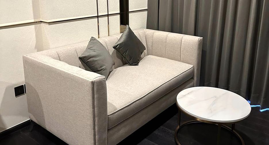 Condo en alquiler y en venta de 2 habitaciones en Watthana, Bangkok