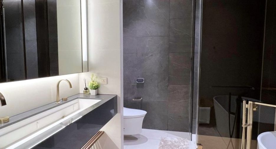 Condo en alquiler de 1 habitaciones en Khlong Toei, Bangkok