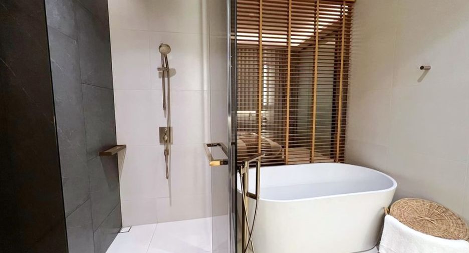 Condo en alquiler de 1 habitaciones en Khlong Toei, Bangkok
