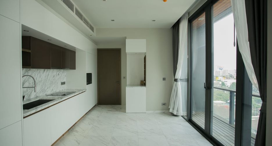 For rent and for sale 2 bedrooms condo in Watthana, Bangkok