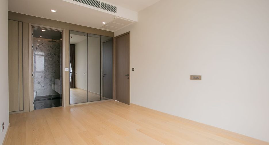 For rent and for sale 2 bedrooms condo in Watthana, Bangkok
