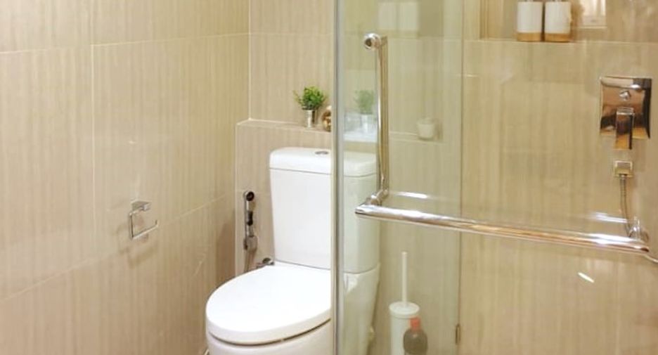 For rent and for sale 2 bedrooms condo in Watthana, Bangkok