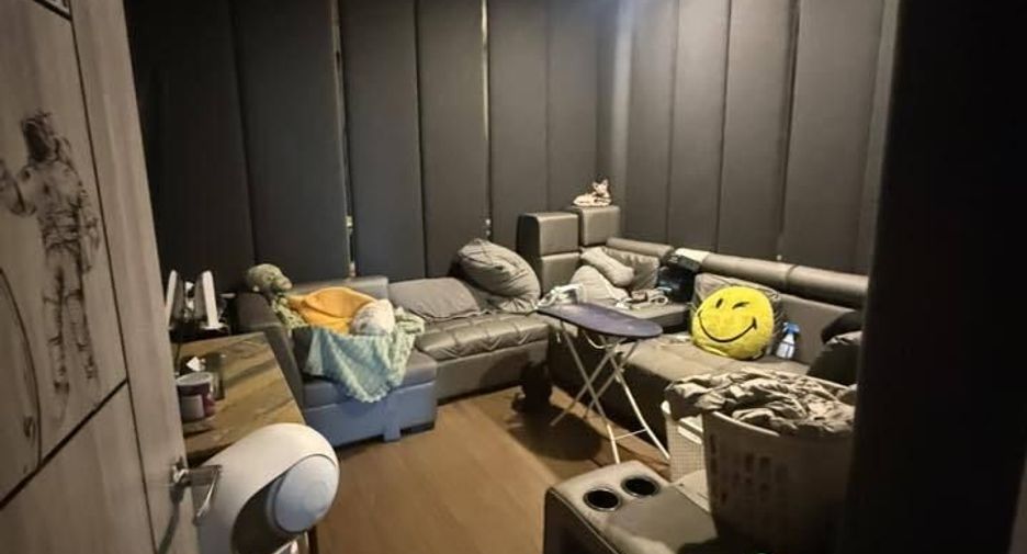 For rent 3 bedrooms house in Saphan Sung, Bangkok