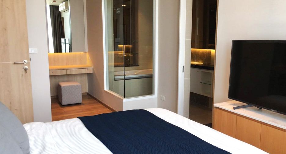 For rent and for sale 1 bed condo in Khlong Toei, Bangkok