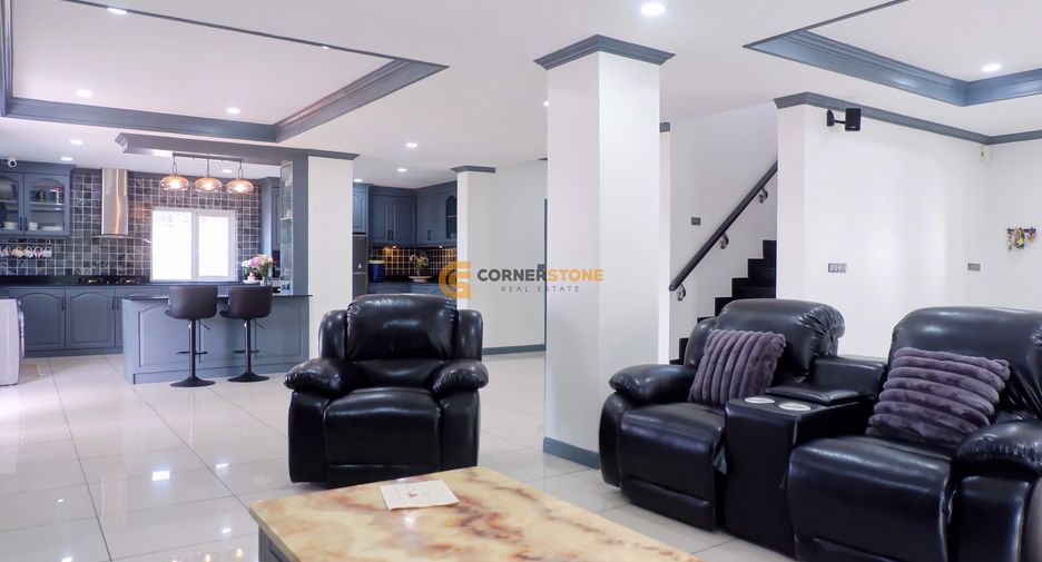 À vendre 3 chambres maison à Bang Lamung, Chonburi