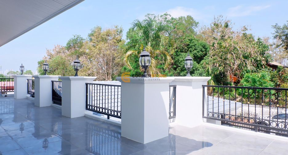 À vendre 3 chambres maison à Bang Lamung, Chonburi