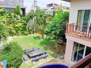À louer 4 chambres maison à Bang Lamung, Chonburi