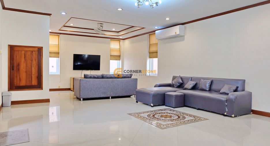 Haus zur Miete mit 4 Zimmer in Bang Lamung, Chonburi