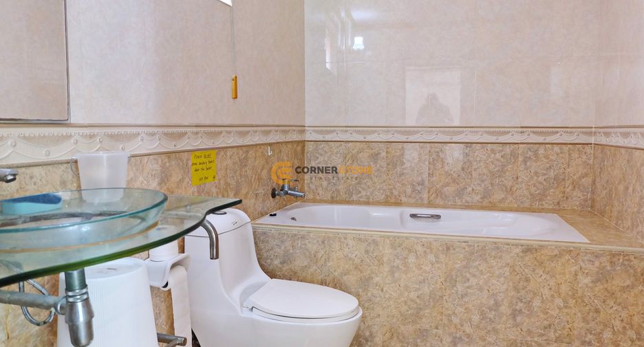 Haus zur Miete mit 4 Zimmer in Bang Lamung, Chonburi