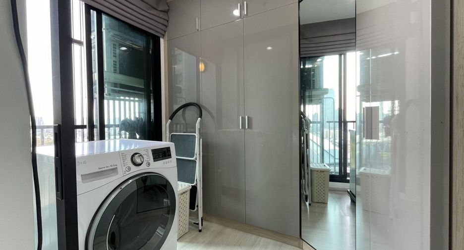 À louer 1 chambre condo à Watthana, Bangkok