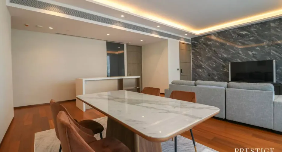 For rent 2 ベッドルーム condo in Khlong Toei, Bangkok