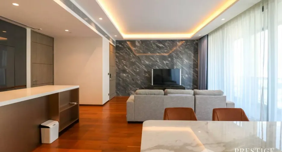 For rent 2 ベッドルーム condo in Khlong Toei, Bangkok