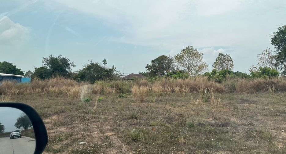 À vendre terrain à Bang Lamung, Chonburi