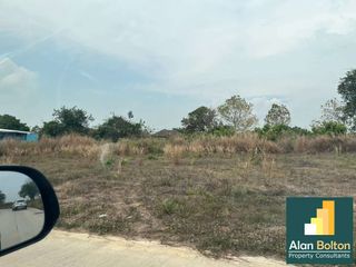 出售 土地 在 Bang Lamung, Chon Buri