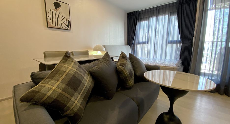 Wohnung zur Miete mit 1 Zimmer in Phra Khanong, Bangkok
