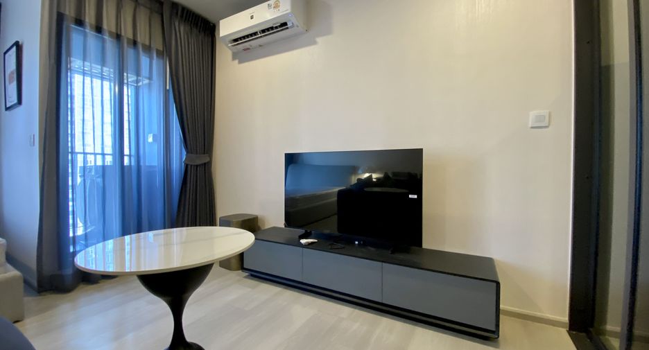 Wohnung zur Miete mit 1 Zimmer in Phra Khanong, Bangkok