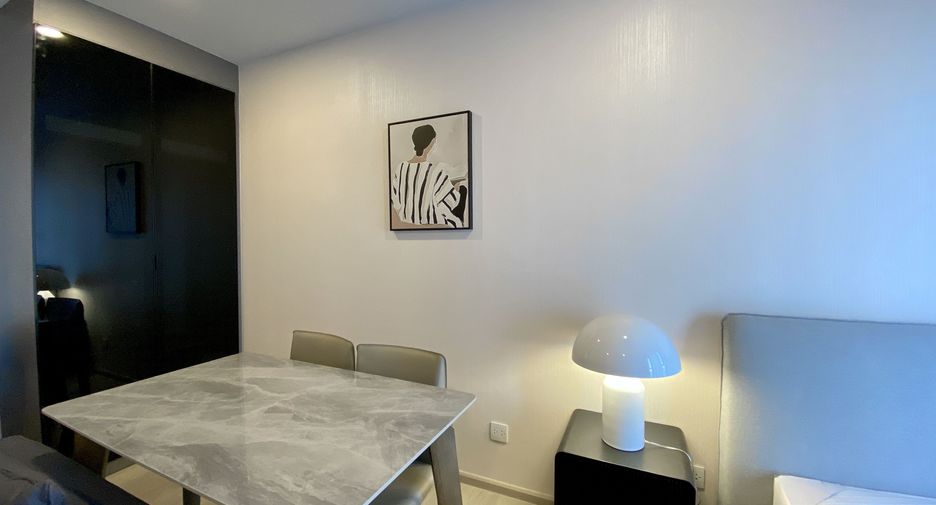 Wohnung zur Miete mit 1 Zimmer in Phra Khanong, Bangkok