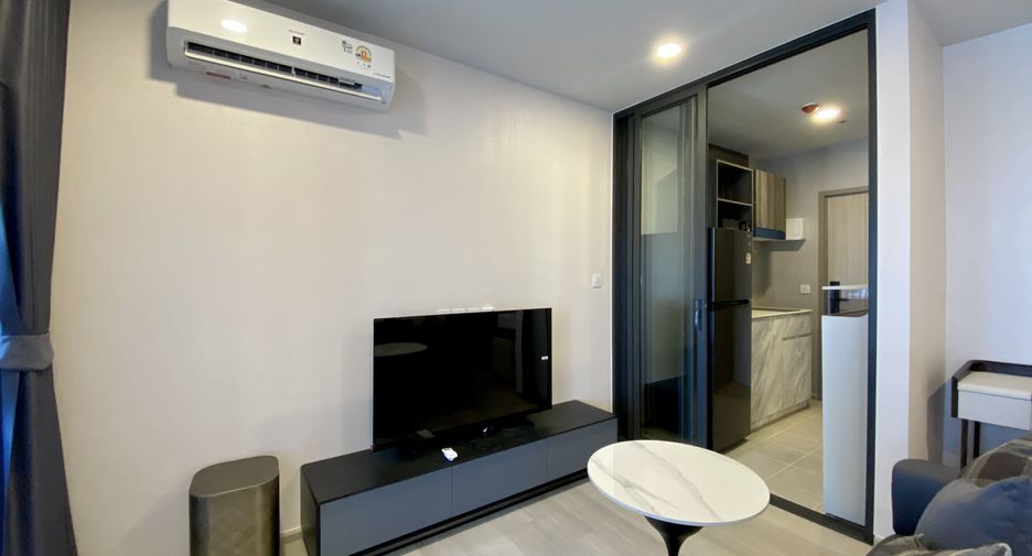 Wohnung zur Miete mit 1 Zimmer in Phra Khanong, Bangkok