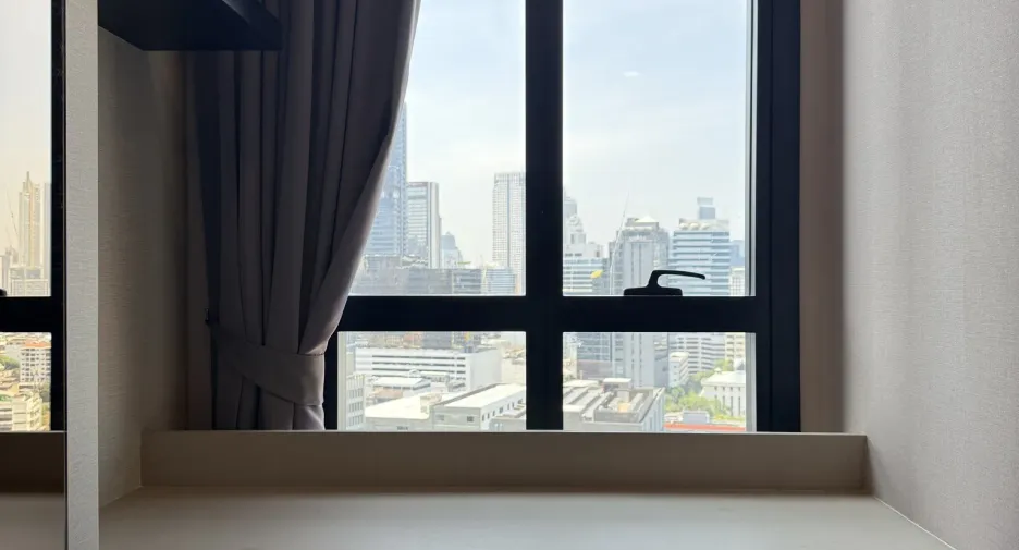 For rent 1 bed condo in Bang Rak, Bangkok