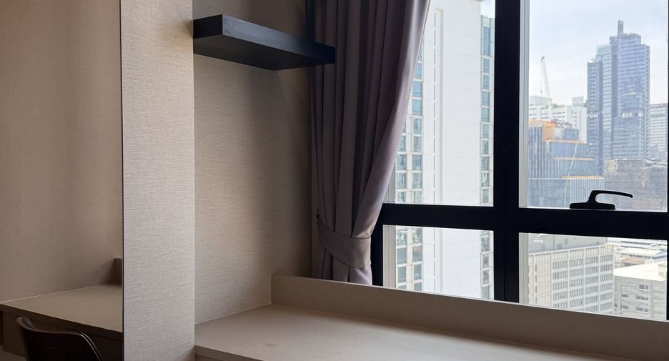 For rent 1 bed condo in Bang Rak, Bangkok