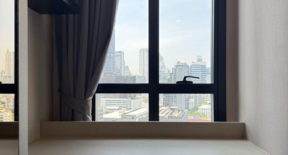 For rent 1 bed condo in Bang Rak, Bangkok