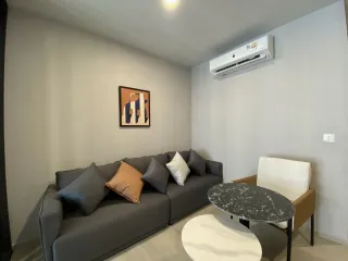 À louer 1 chambre condo à Phra Khanong, Bangkok