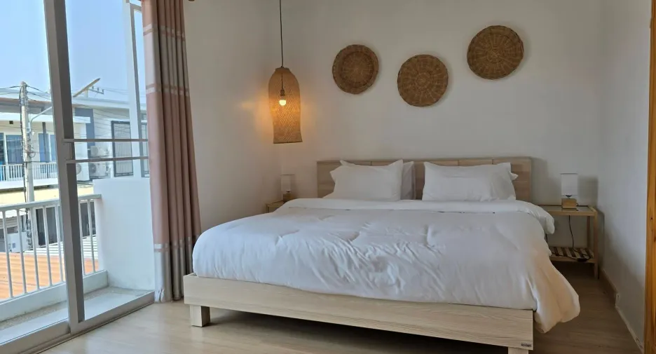 For sale and for rent 3 bedrooms townhouse in Mueang Chiang Mai, Chiang Mai