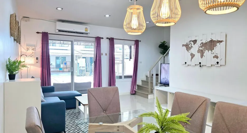 For sale and for rent 3 bedrooms townhouse in Mueang Chiang Mai, Chiang Mai