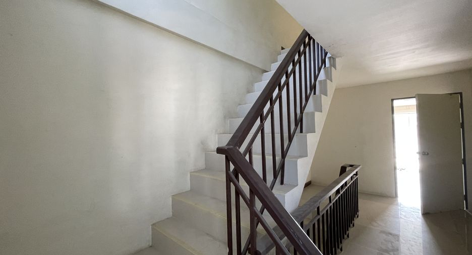 For rent 3 bedrooms retail Space in Hua Hin, Prachuap Khiri Khan