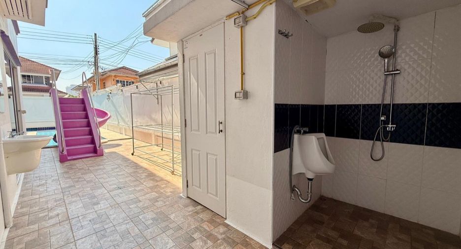 For rent and for sale 6 bedrooms house in Bang Lamung, Chonburi