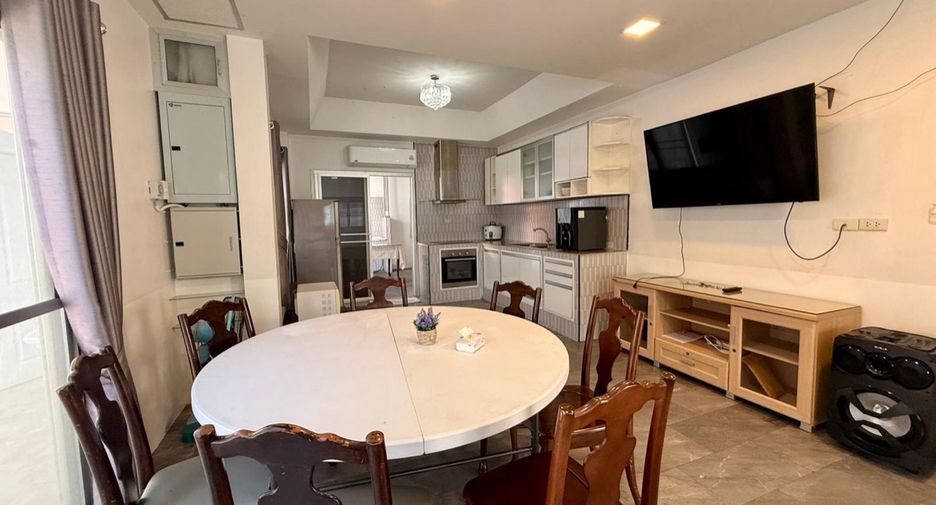 For rent and for sale 6 bedrooms house in Bang Lamung, Chonburi