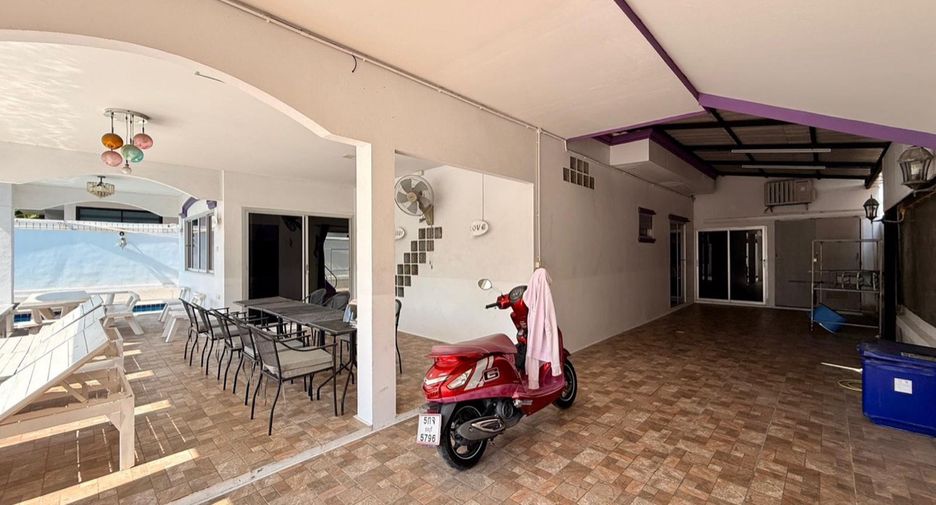 For rent and for sale 6 bedrooms house in Bang Lamung, Chonburi