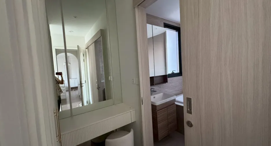 For sale and for rent 2 bedrooms condo in Bang Sue, Bangkok