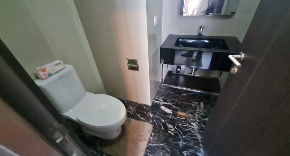Wohnung zur Miete und zum Kauf mit 1 Zimmer in Khlong Toei, Bangkok