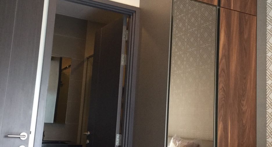 For rent 1 bed condo in Khlong Toei, Bangkok