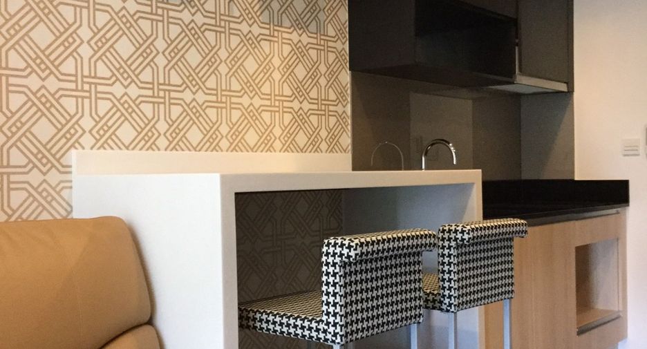 For rent 1 bed condo in Khlong Toei, Bangkok